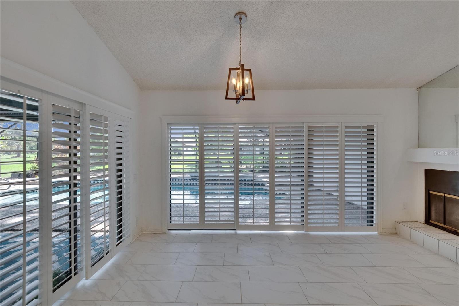 Image 29 of 70 For 1905 Horseshoe Drive