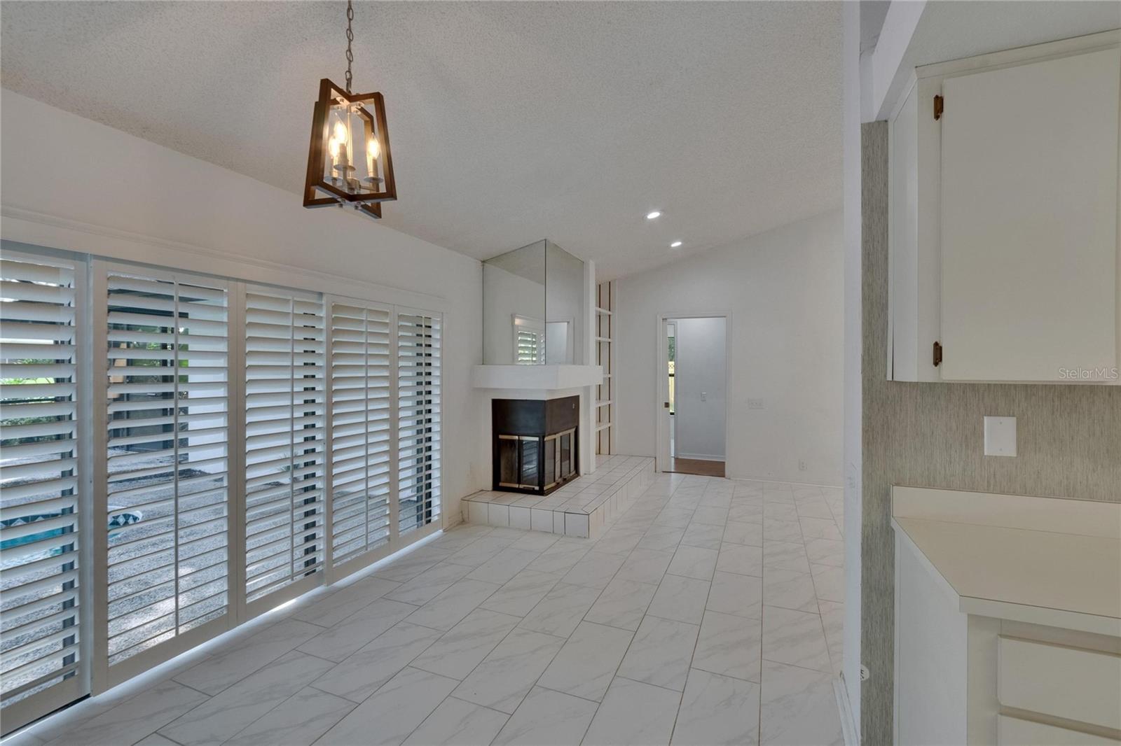 Image 34 of 70 For 1905 Horseshoe Drive
