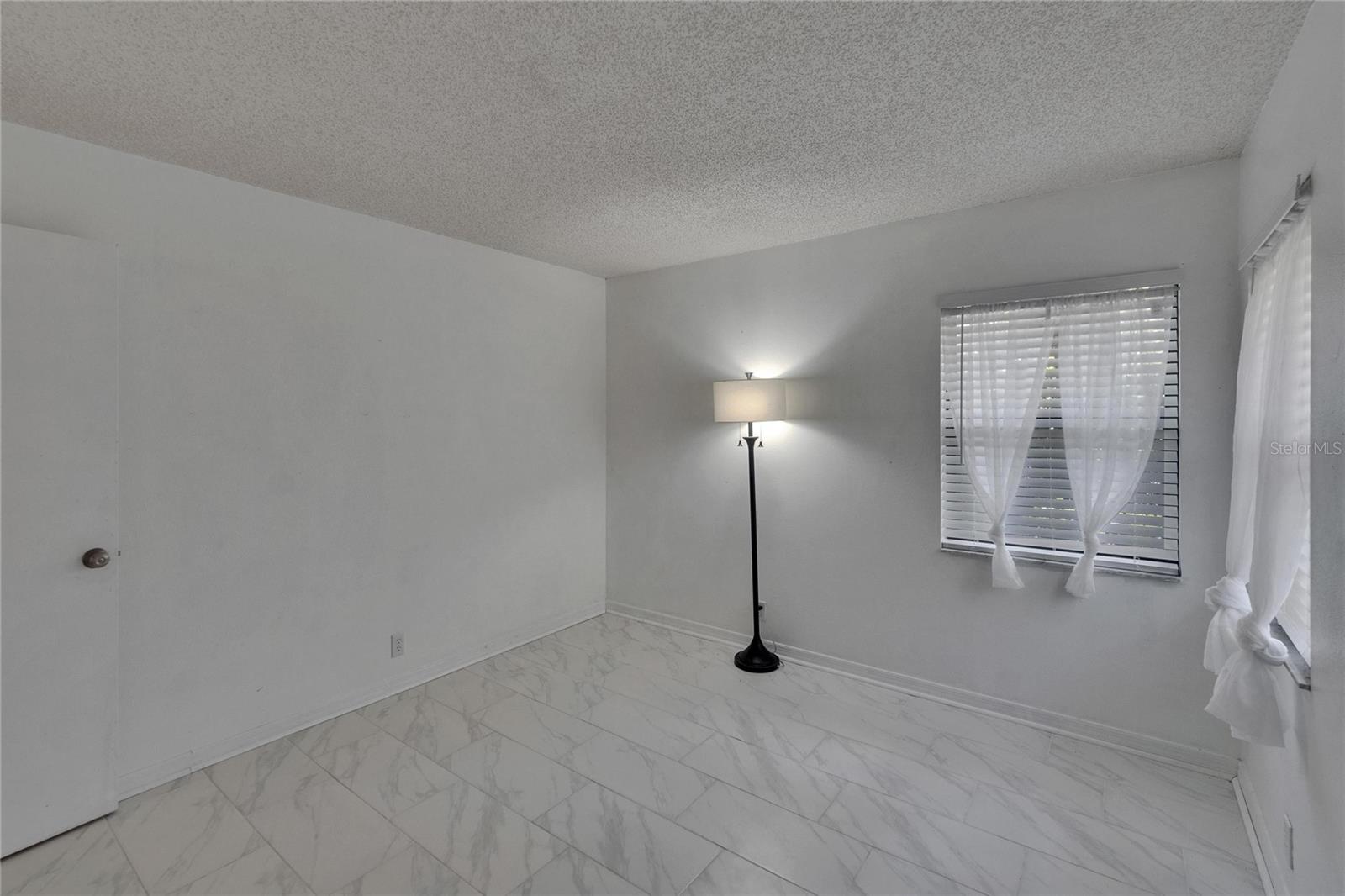 Image 46 of 70 For 1905 Horseshoe Drive