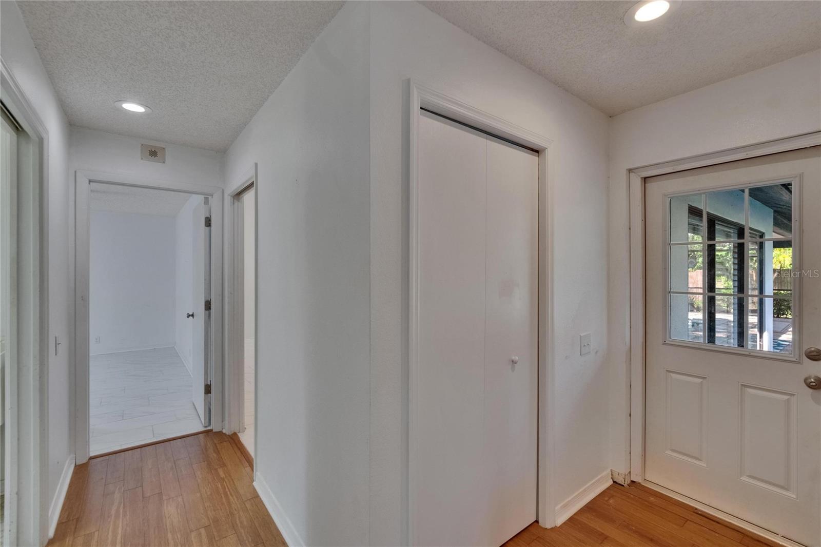 Image 48 of 70 For 1905 Horseshoe Drive