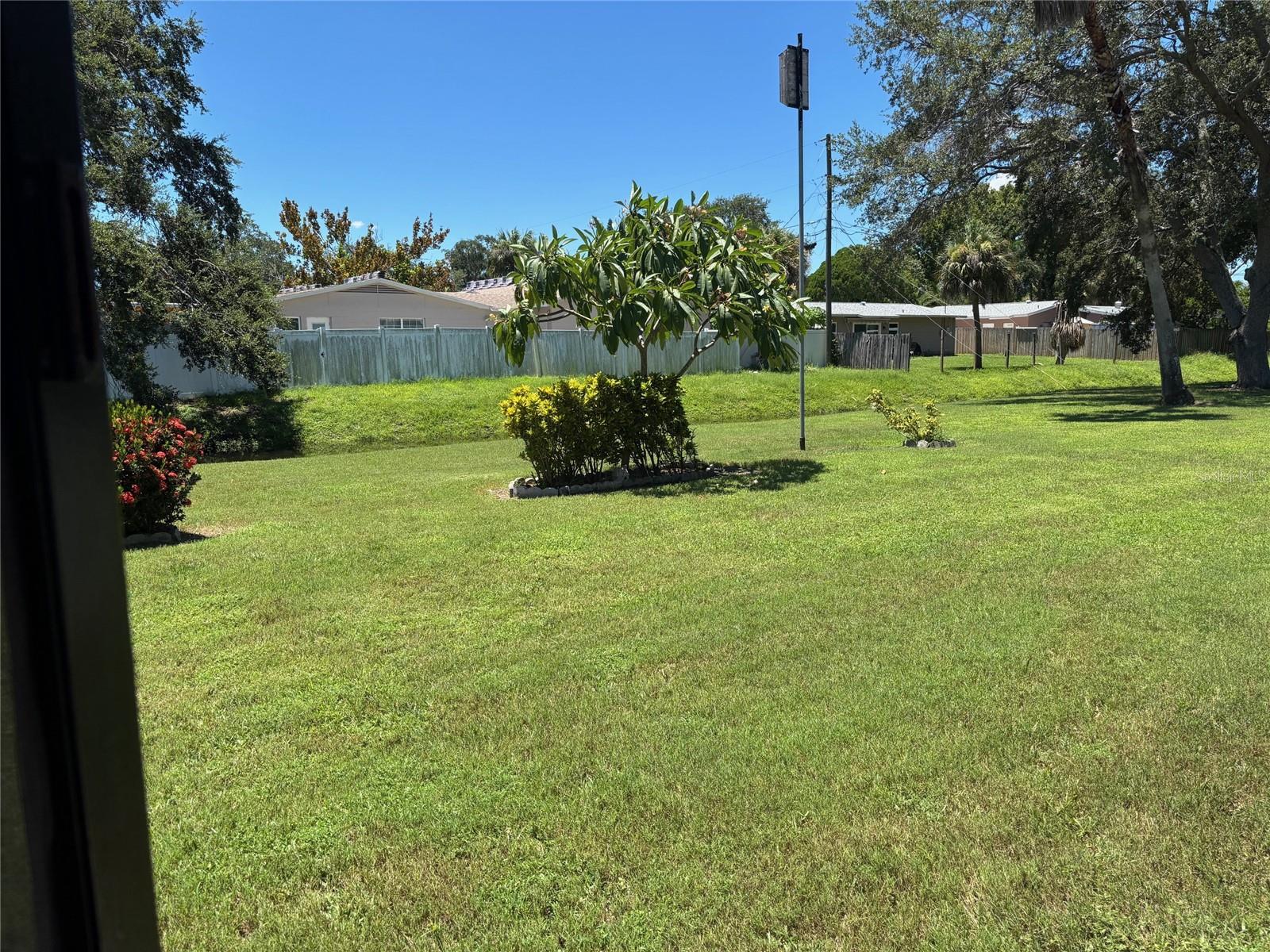 Image 16 of 50 For 1290 83rd Avenue N 1290 A
