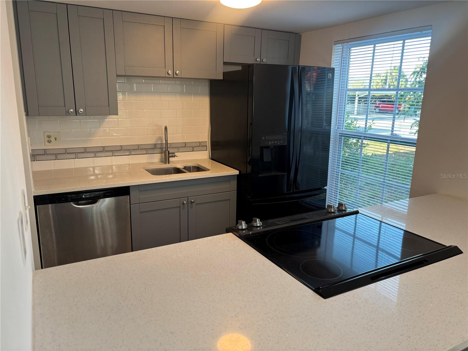 Image 3 of 12 For 1290 83rd Avenue N 1290 A