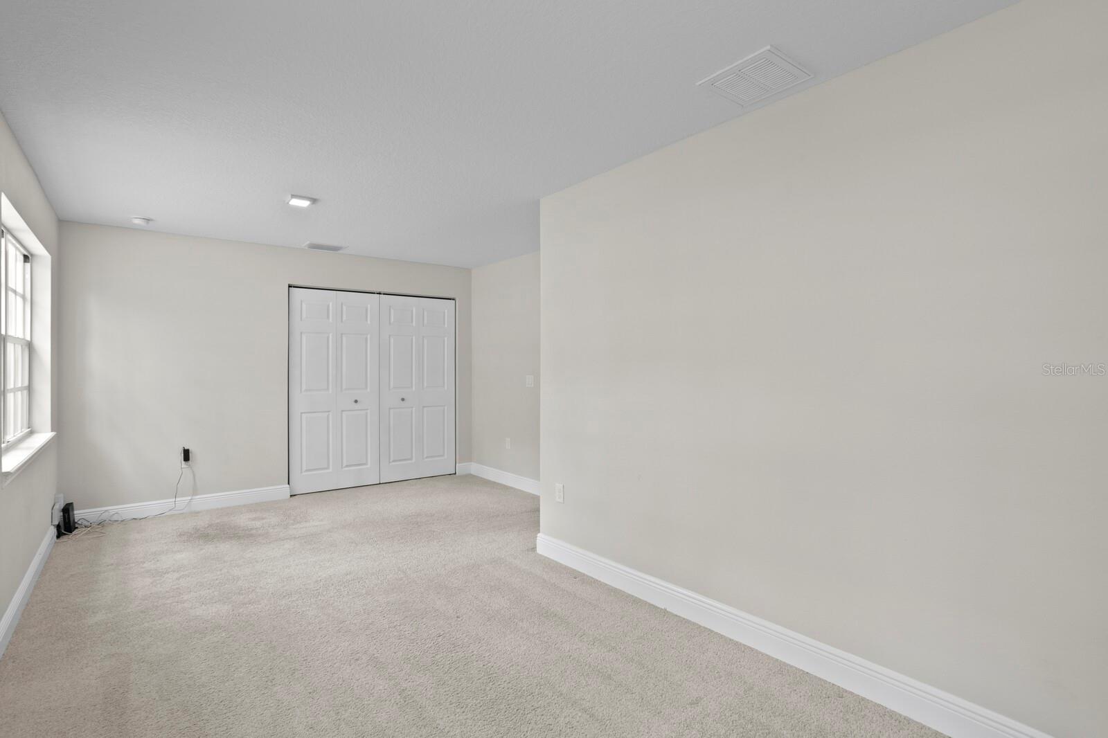 Image 33 of 44 For 4121 San Nicholas Street