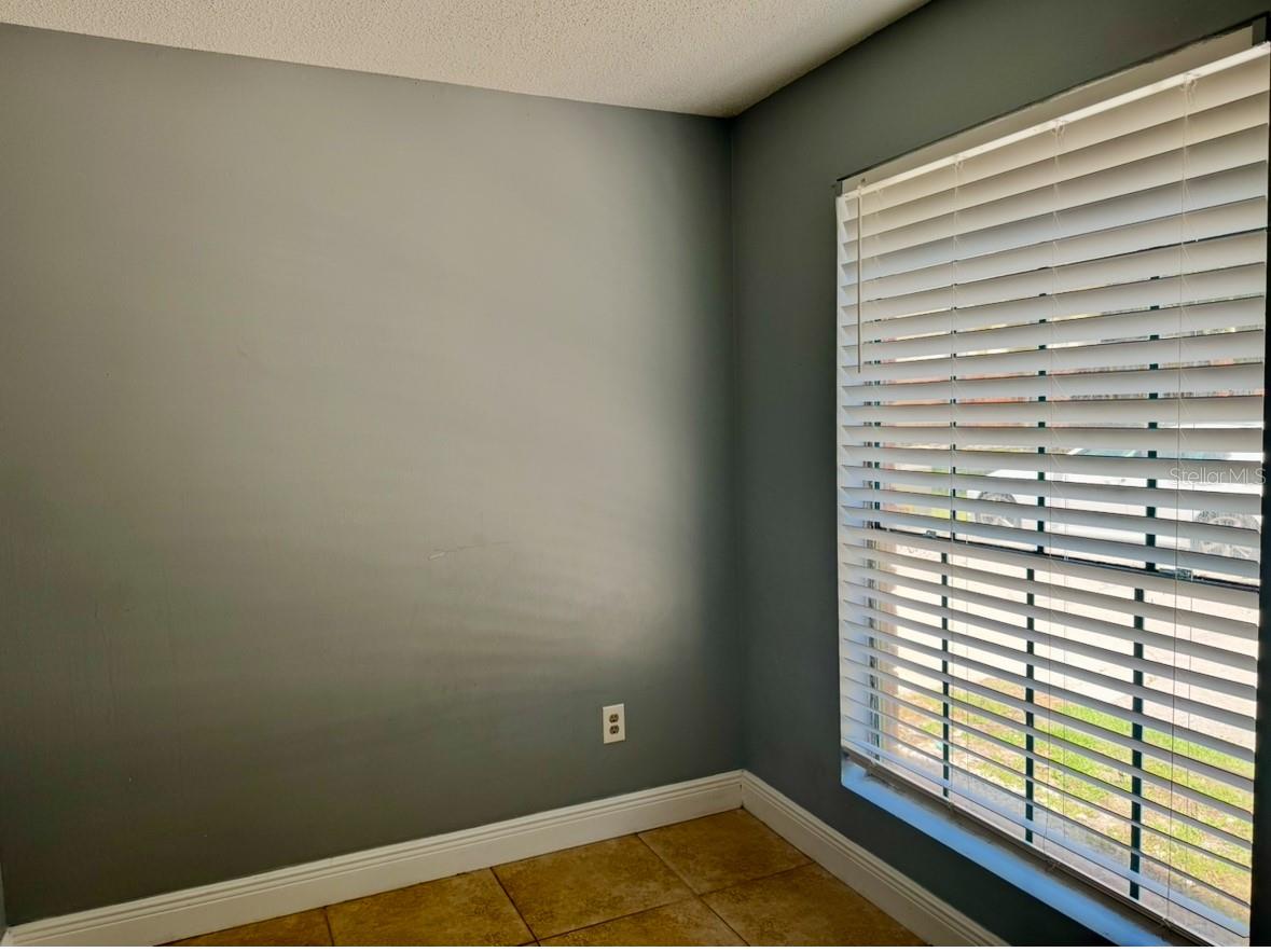 Image 12 of 25 For 8752 Mallard Reserve Drive 102