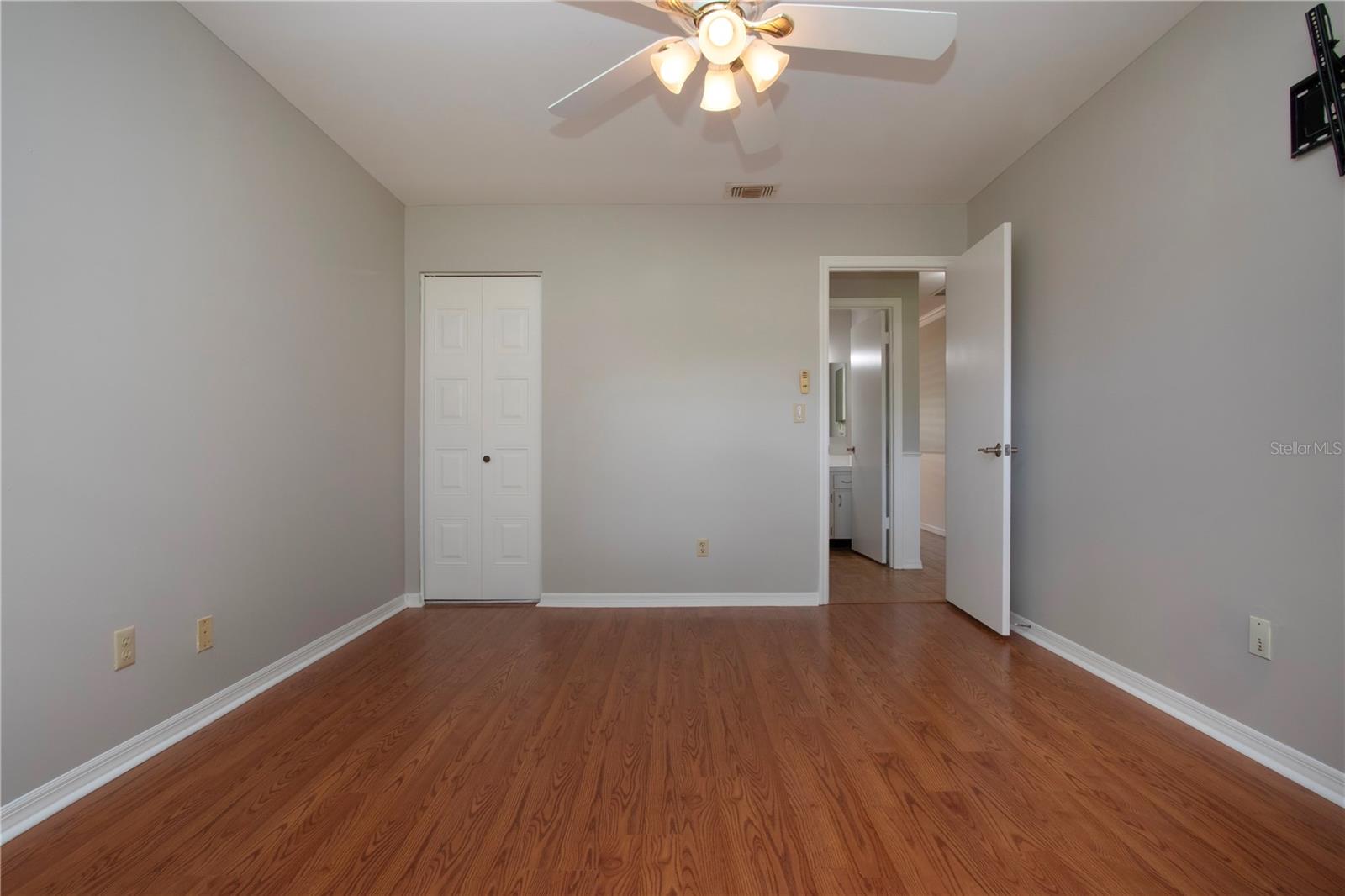 Image 23 of 64 For 1828 Foxhunt Drive A