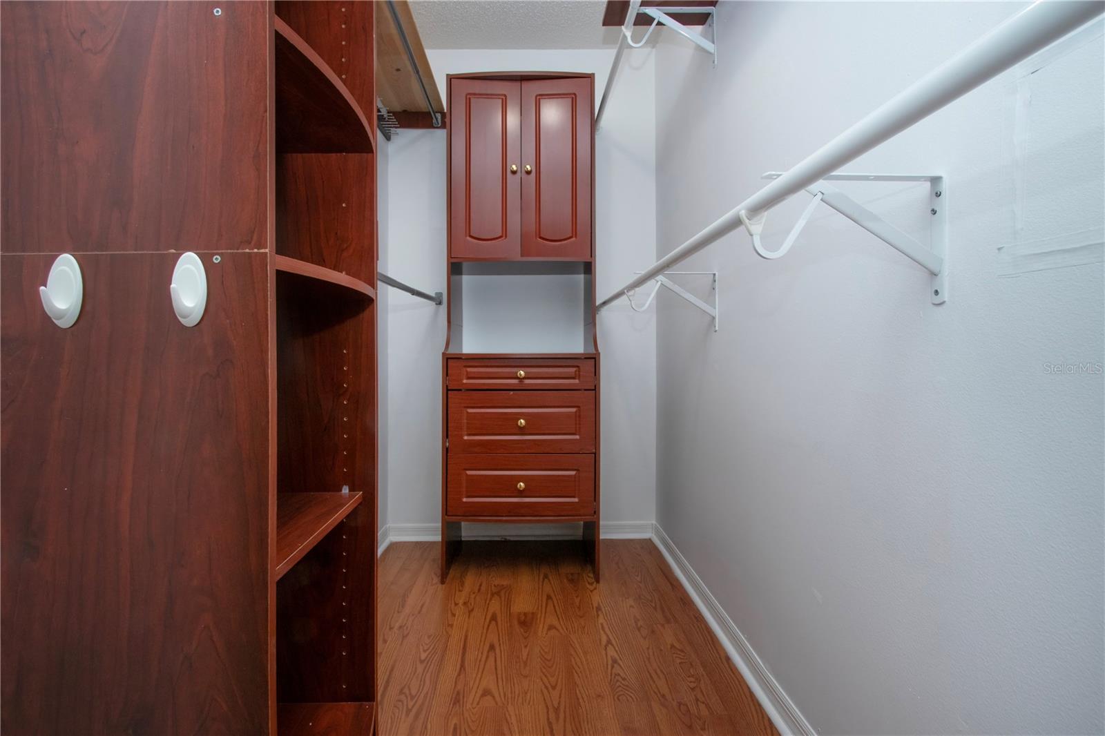 Image 24 of 64 For 1828 Foxhunt Drive A