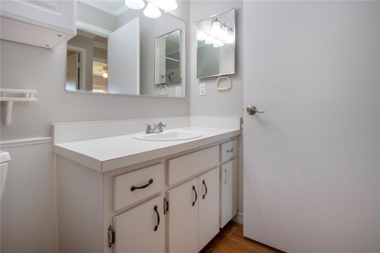 Image 28 of 64 For 1828 Foxhunt Drive A