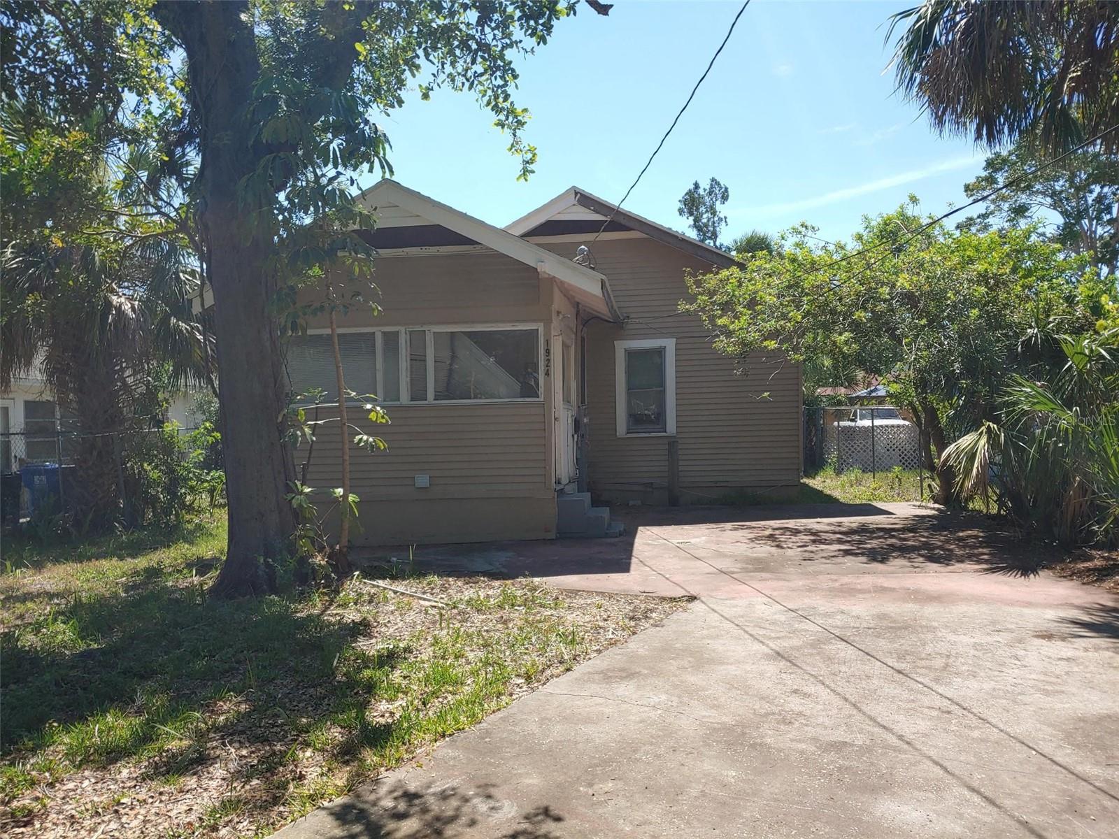 Image 4 of 22 For 1924 30th Street S