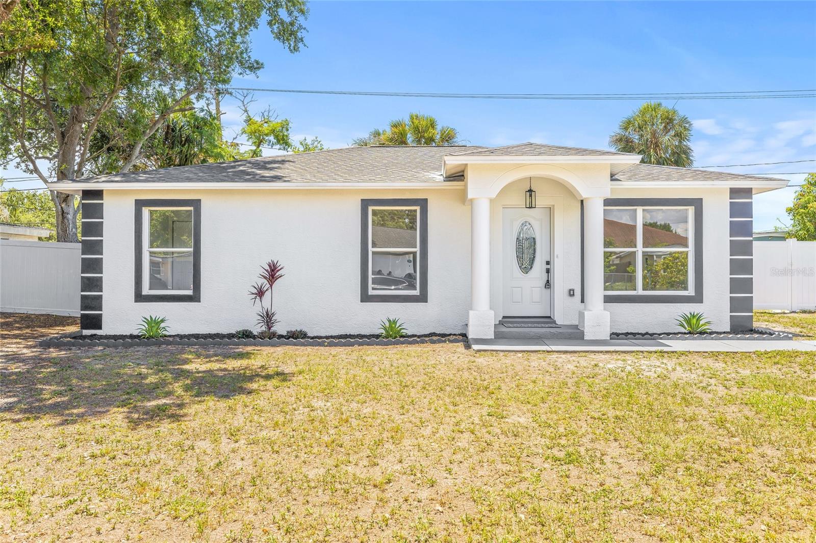 Details for 1128 Eau Claire Circle, TAMPA, FL 33619