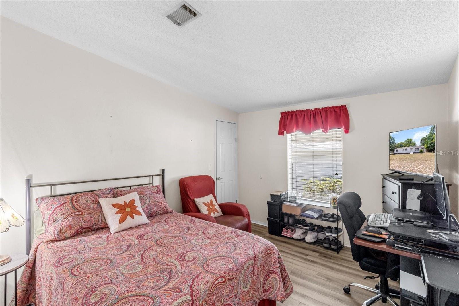 Image 21 of 42 For 4570 166th Court Road