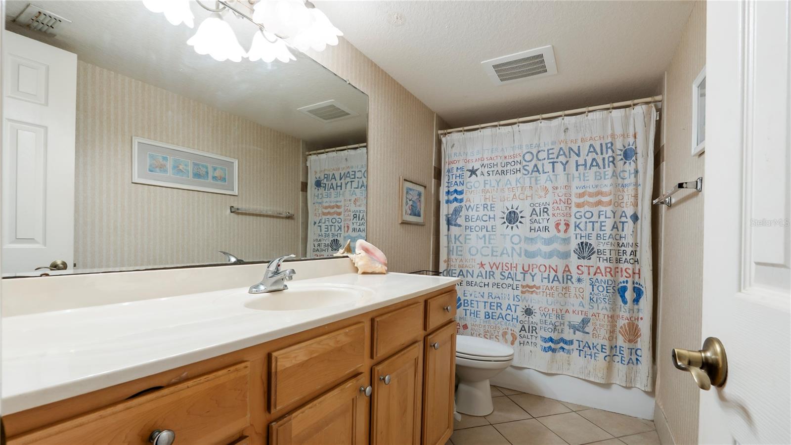 Image 17 of 24 For 6100 Gulfport Boulevard S 415