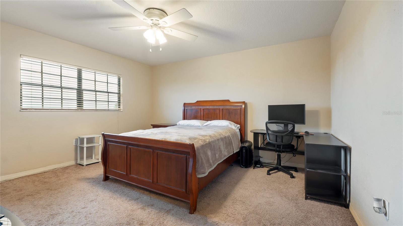Image 5 of 24 For 6100 Gulfport Boulevard S 415