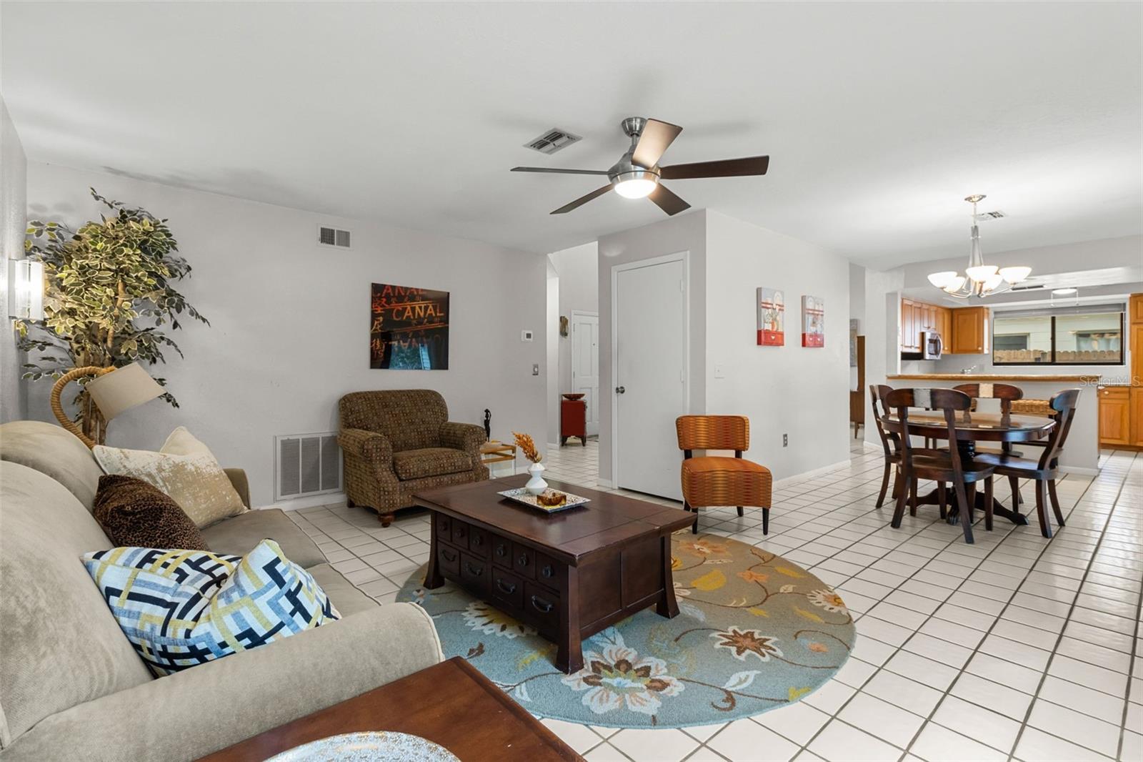 Image 12 of 43 For 1139 43rd Avenue N