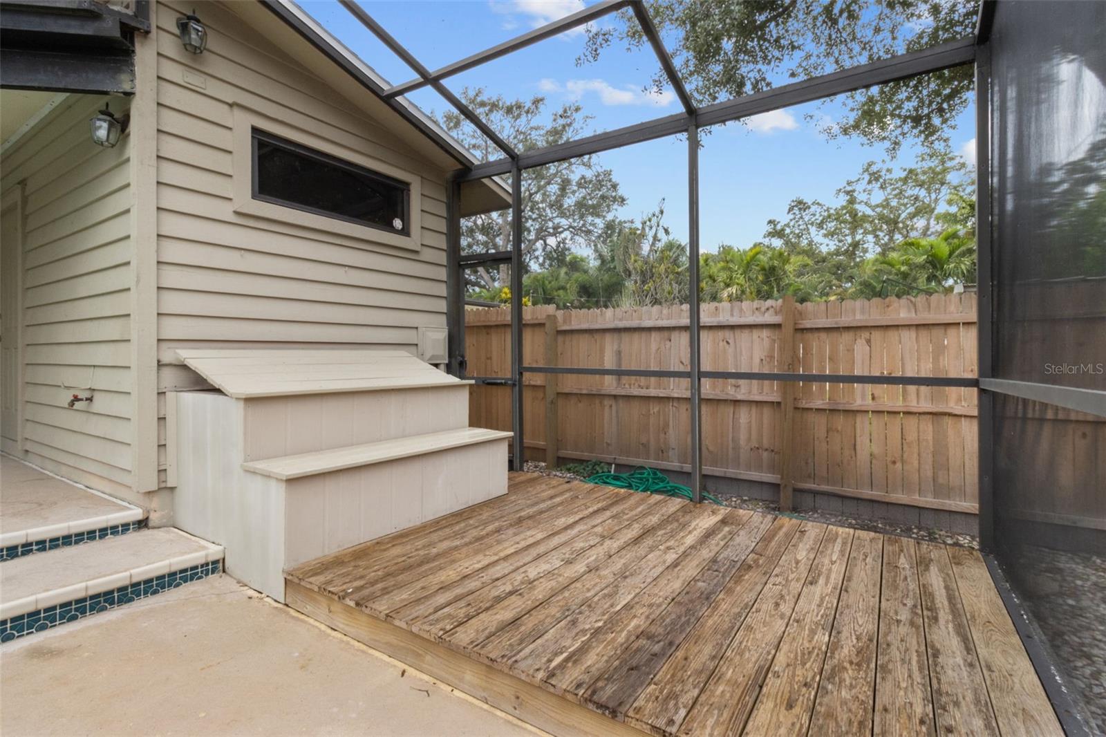 Image 30 of 43 For 1139 43rd Avenue N