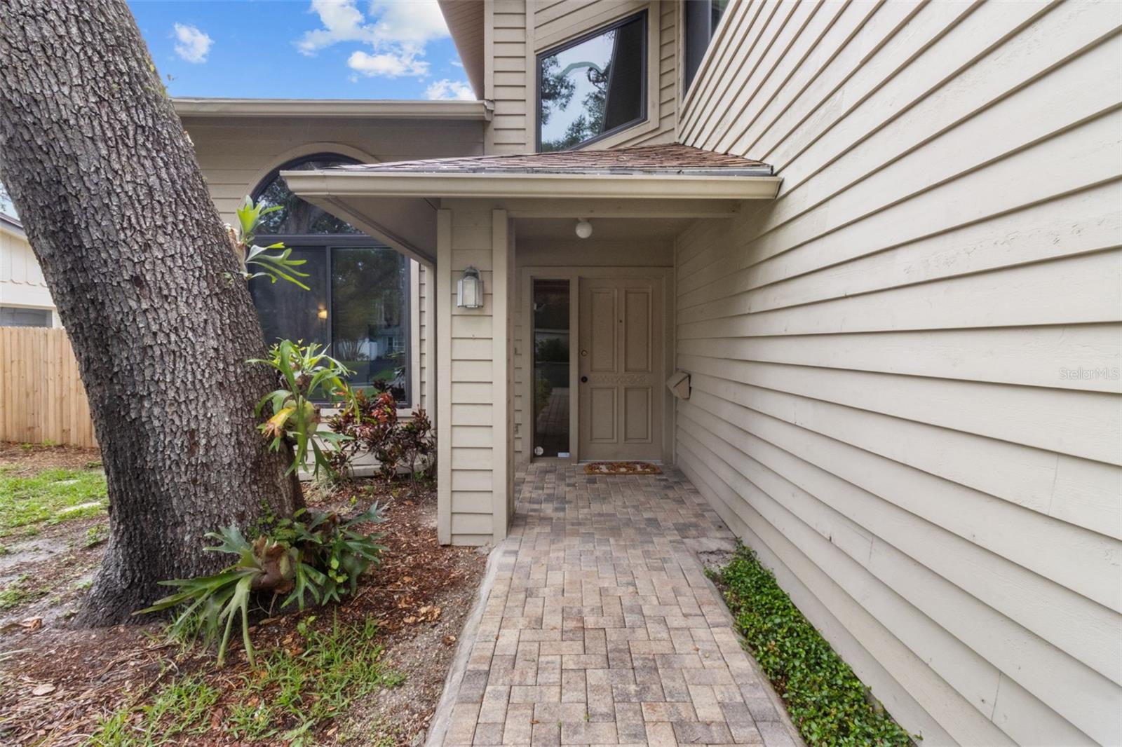 Image 4 of 43 For 1139 43rd Avenue N