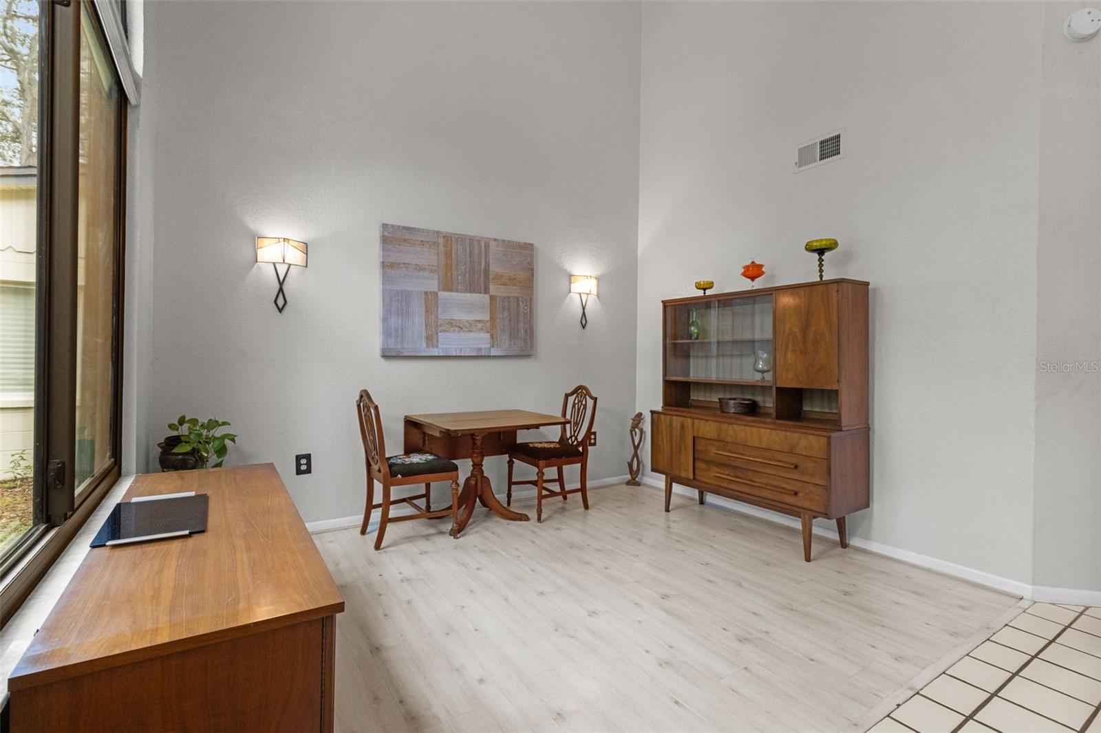 Image 8 of 43 For 1139 43rd Avenue N