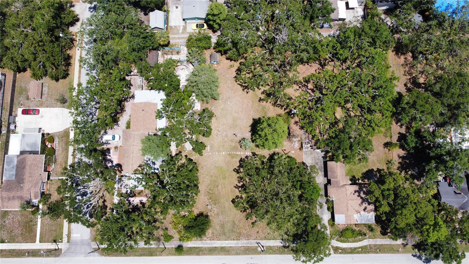 Image 11 of 30 For 5680 77th Avenue N