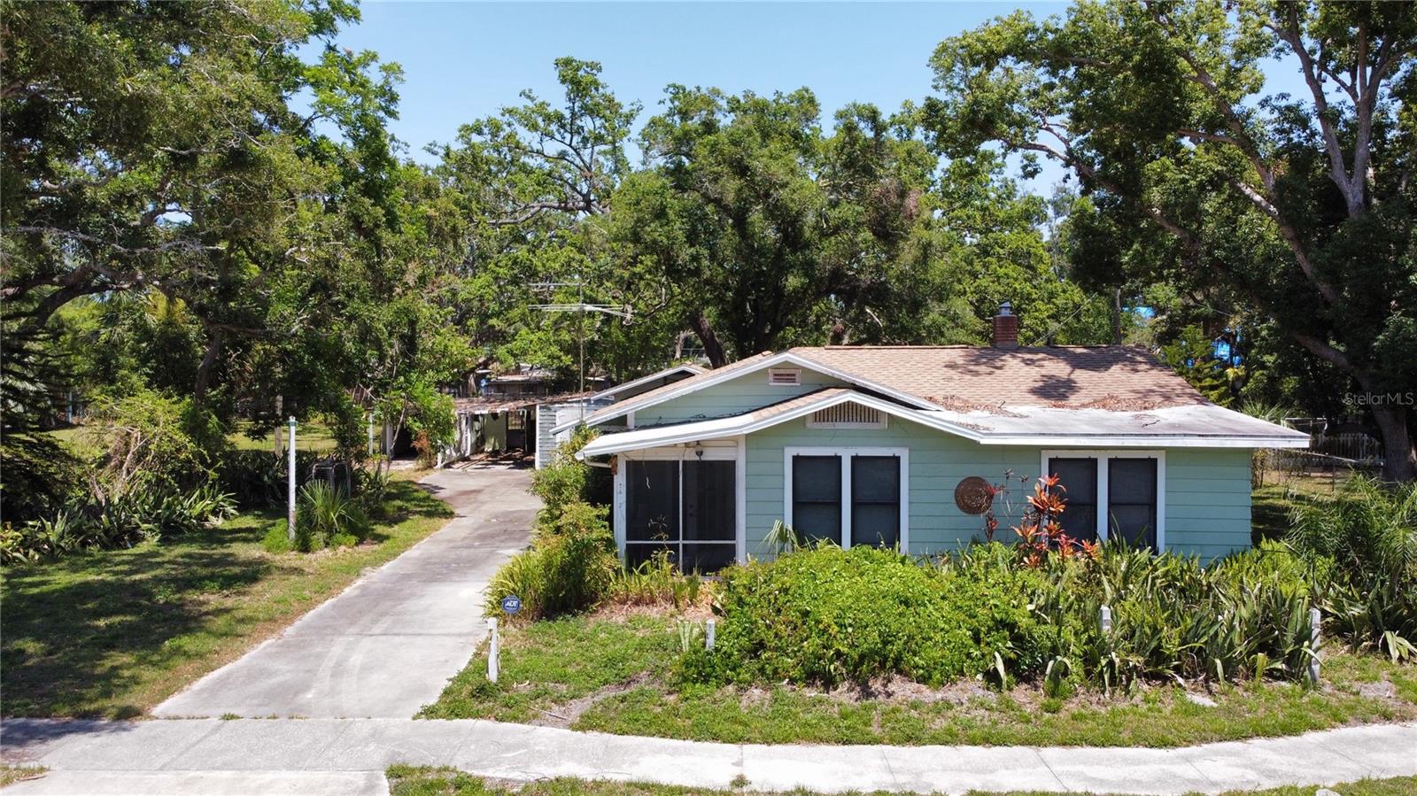 Image 14 of 30 For 5680 77th Avenue N
