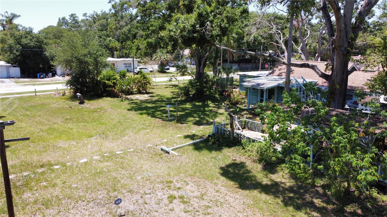 Image 19 of 30 For 5680 77th Avenue N