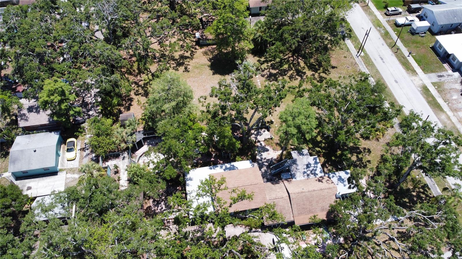 Image 23 of 30 For 5680 77th Avenue N