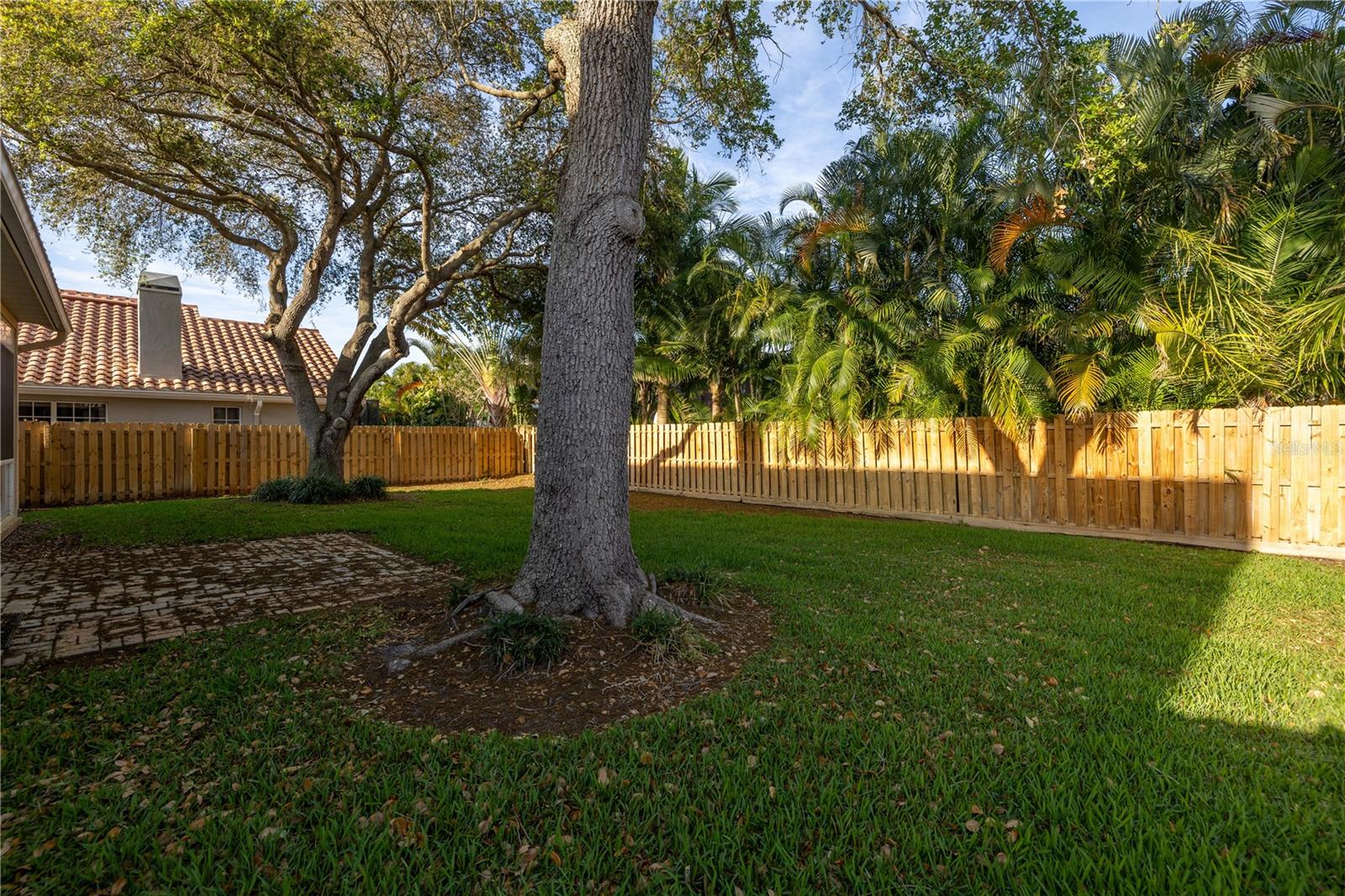 Image 39 of 46 For 4832 Queen Palm Terrace Ne
