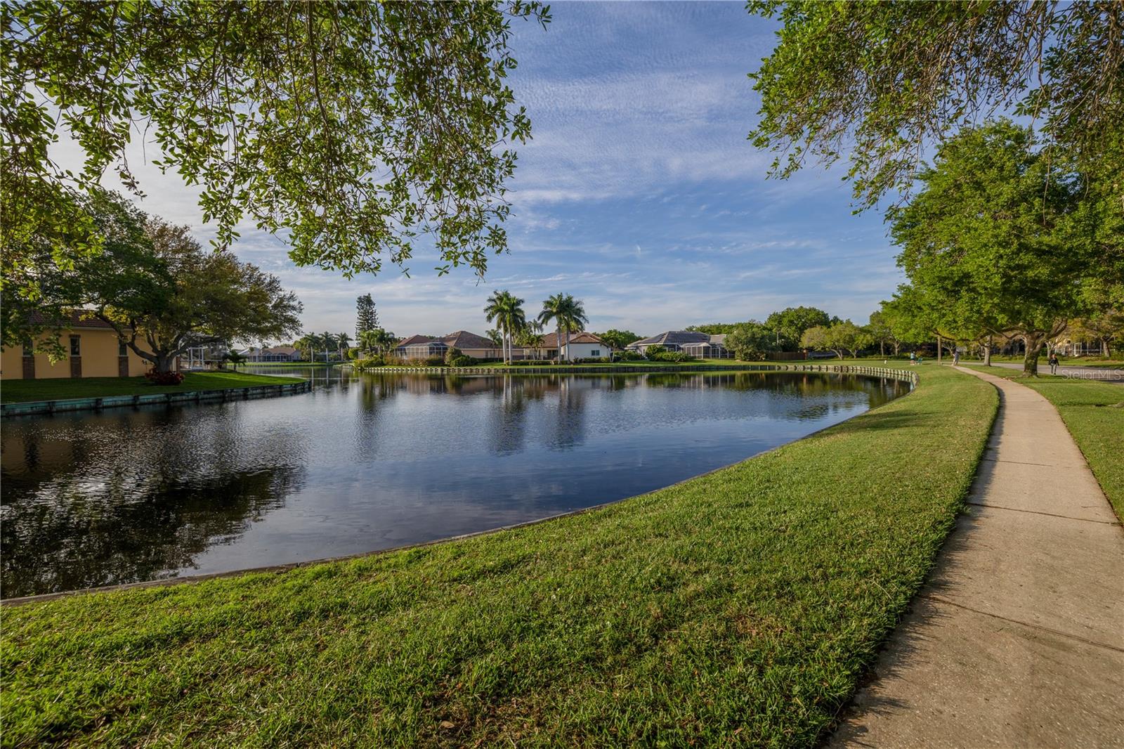 Image 41 of 46 For 4832 Queen Palm Terrace Ne