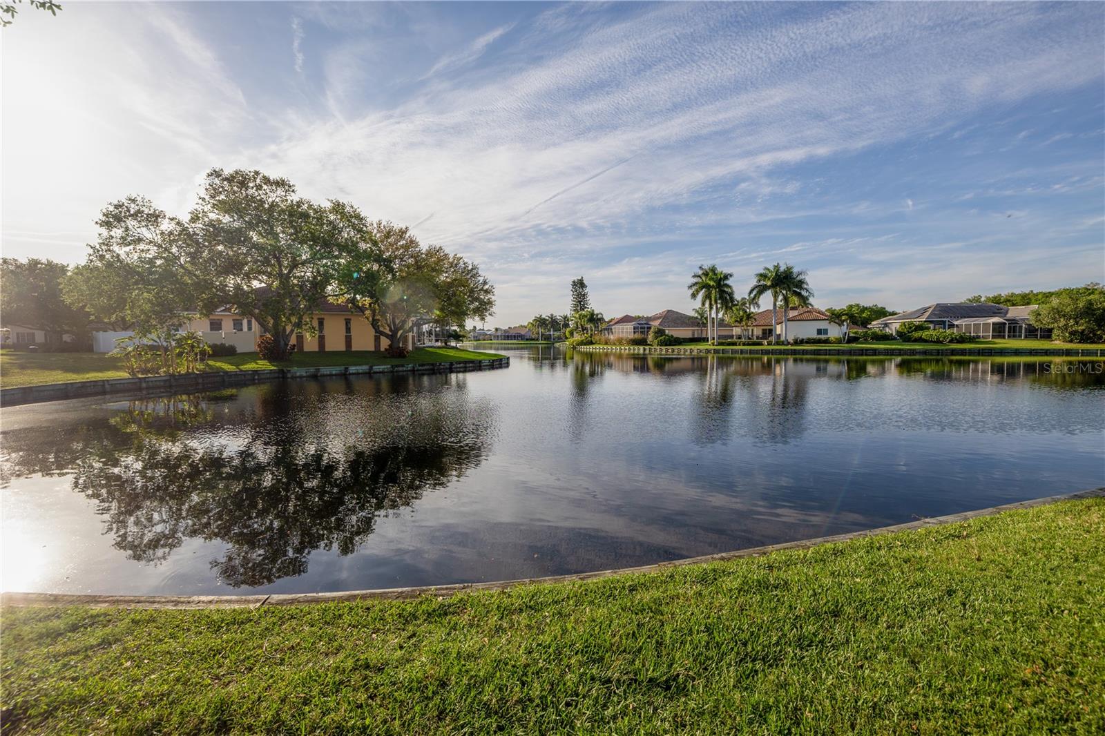 Image 42 of 46 For 4832 Queen Palm Terrace Ne