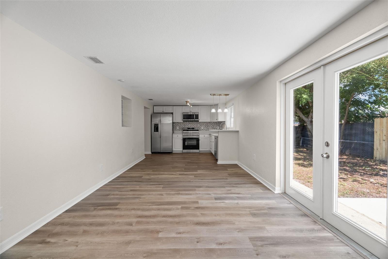 Image 18 of 36 For 5122 Chet Drive