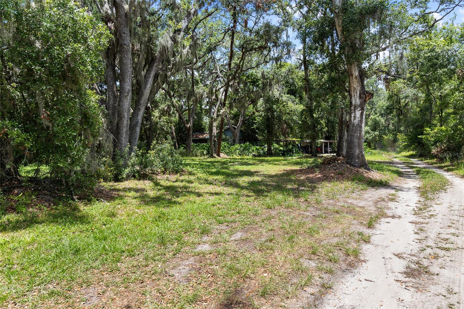 Image 9 of 12 For 3703 Lithia Pinecrest Road