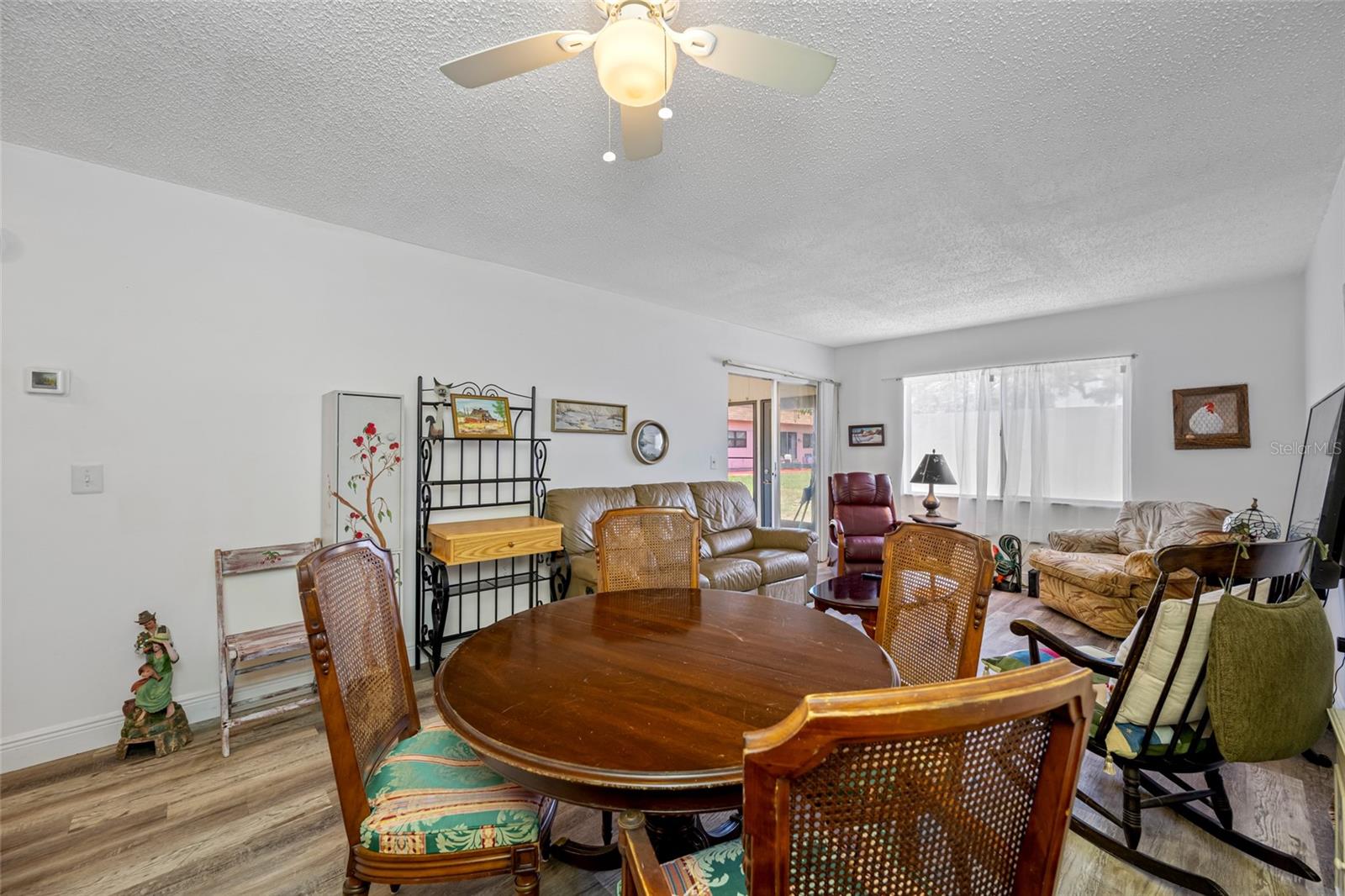 Image 13 of 67 For 2928 Feather Drive