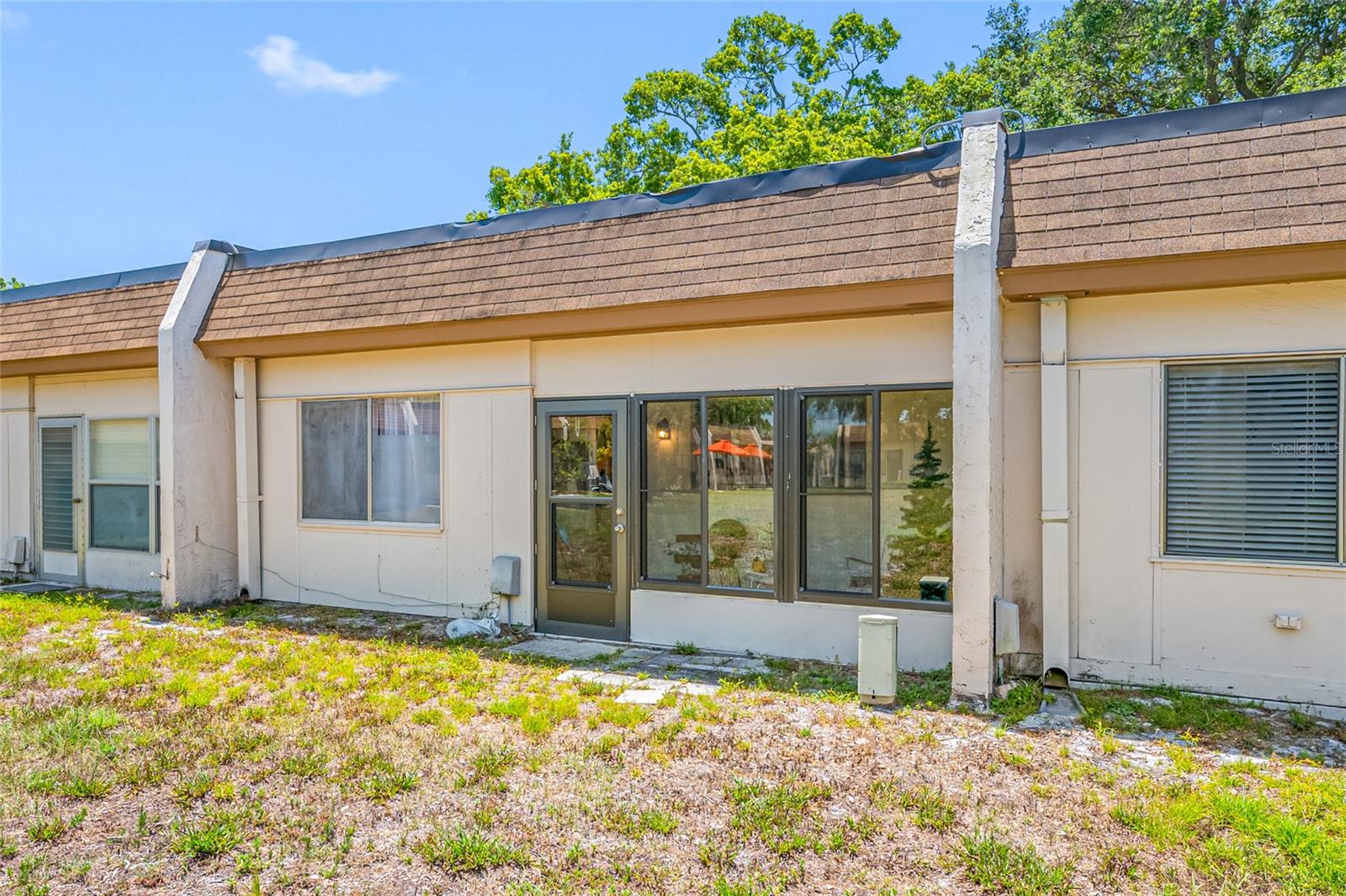 Image 41 of 67 For 2928 Feather Drive