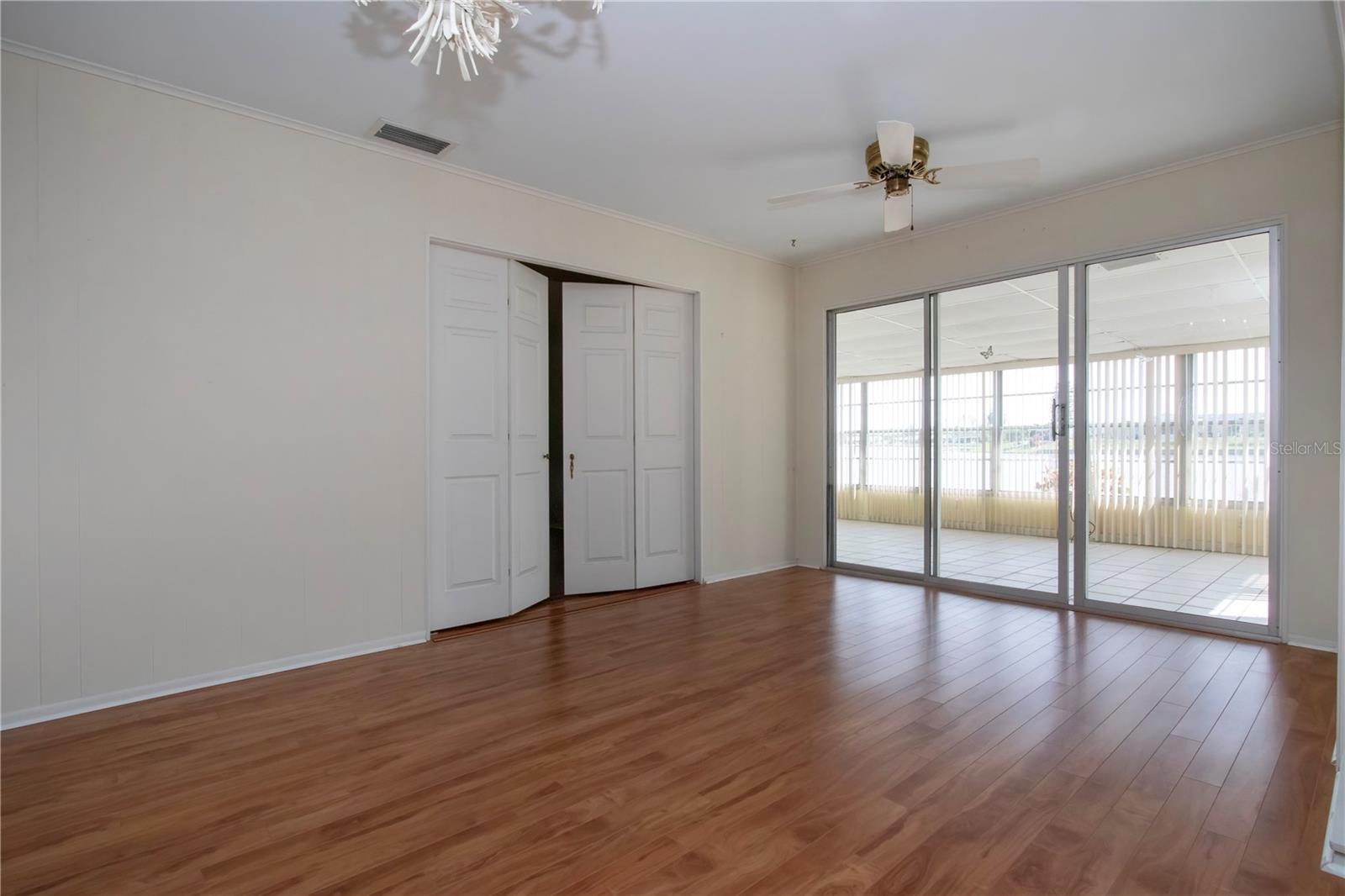 Image 15 of 81 For 1009 Andover Circle