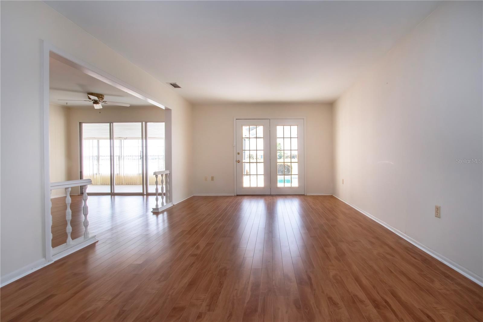 Image 21 of 81 For 1009 Andover Circle