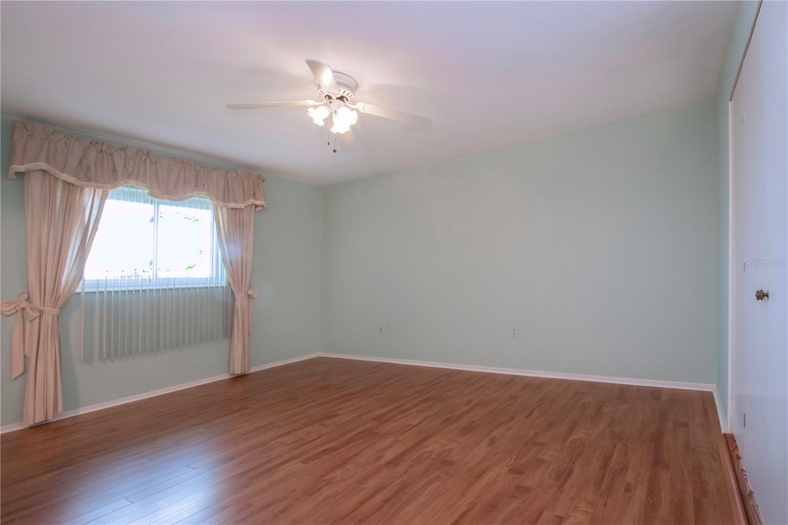 Image 38 of 81 For 1009 Andover Circle