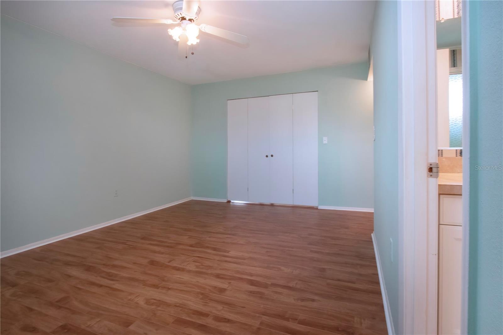Image 43 of 81 For 1009 Andover Circle