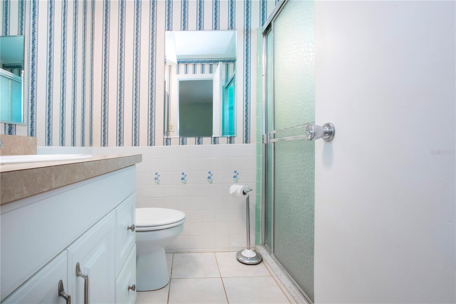 Image 46 of 81 For 1009 Andover Circle