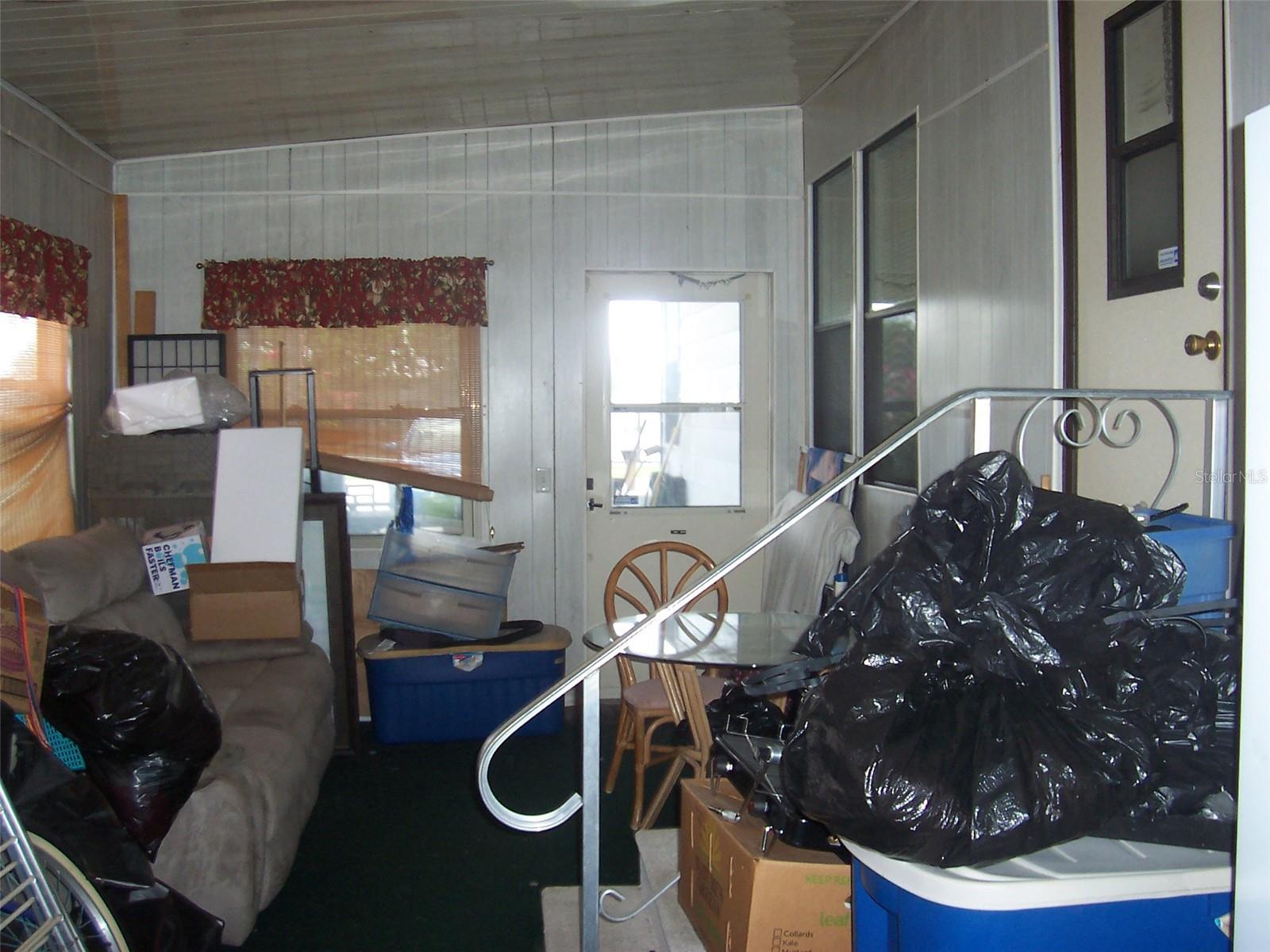 Image 17 of 23 For 33821 Terrace Boulevard