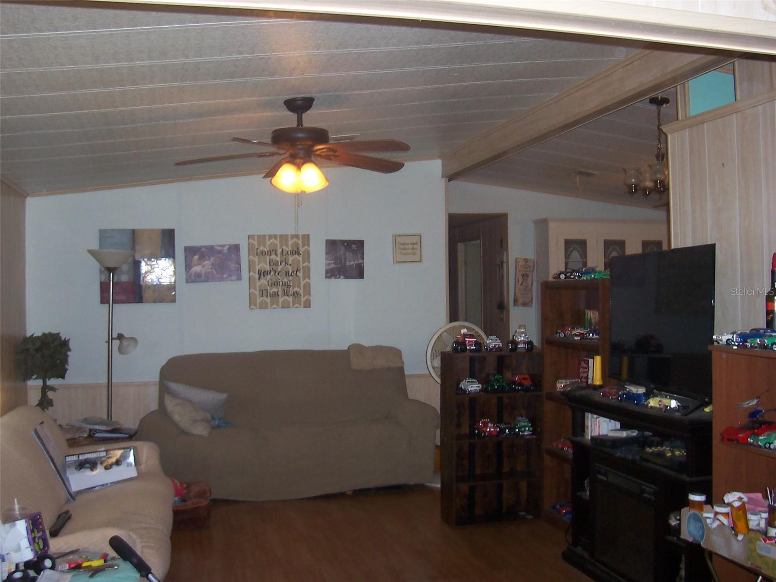Image 5 of 23 For 33821 Terrace Boulevard