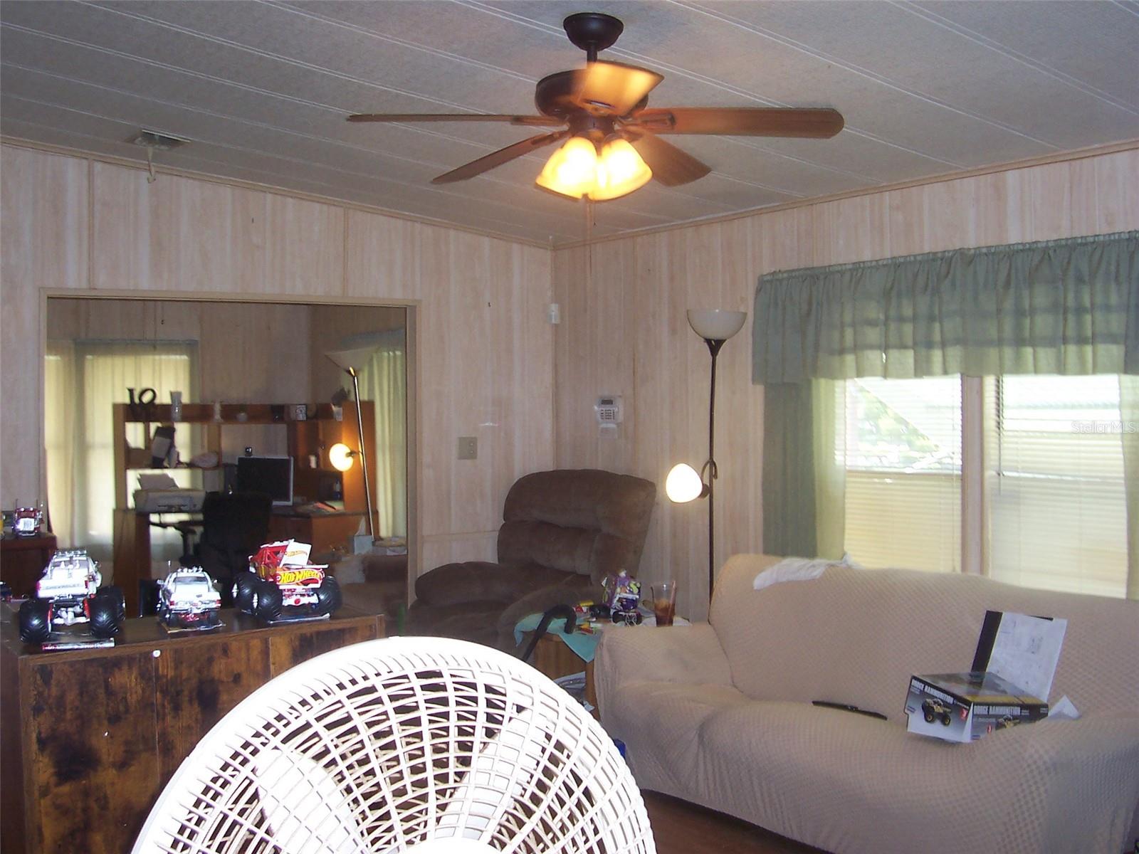 Image 6 of 23 For 33821 Terrace Boulevard