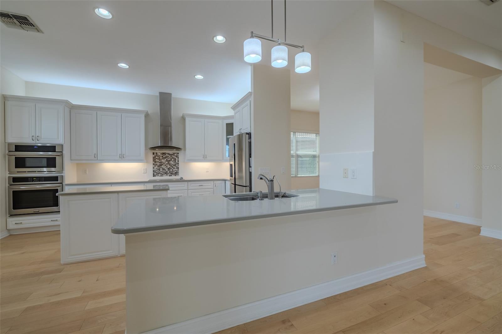 Image 18 of 89 For 16206 Diamond Bay Drive