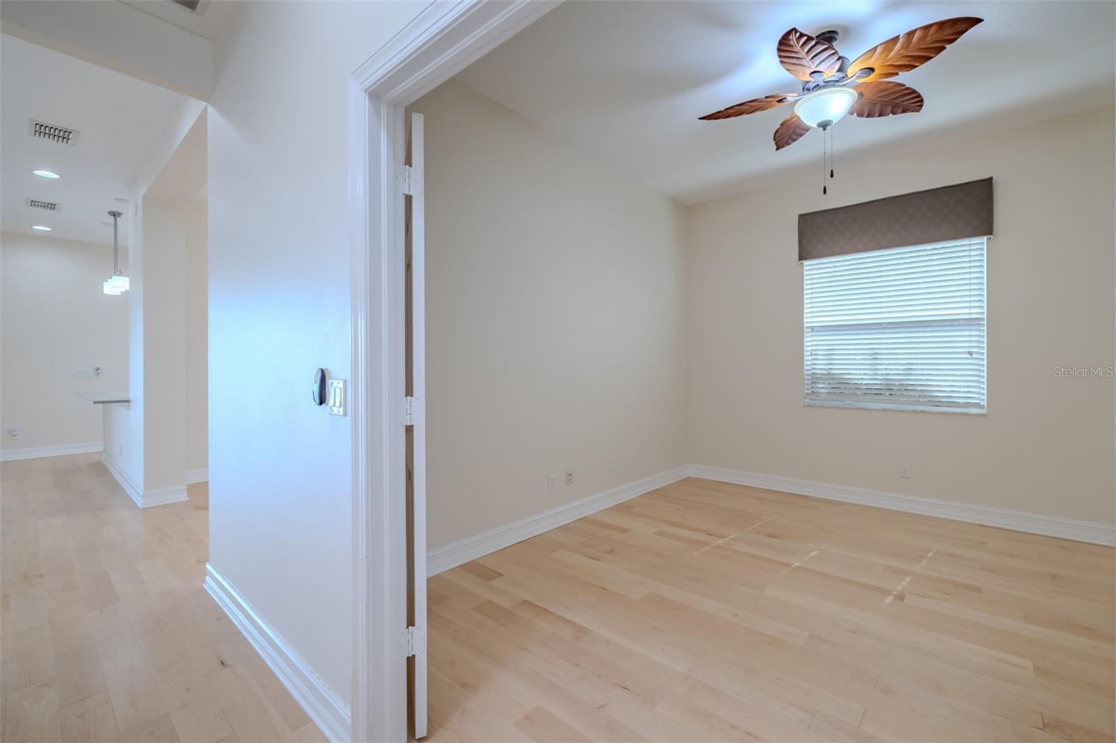 Image 23 of 89 For 16206 Diamond Bay Drive
