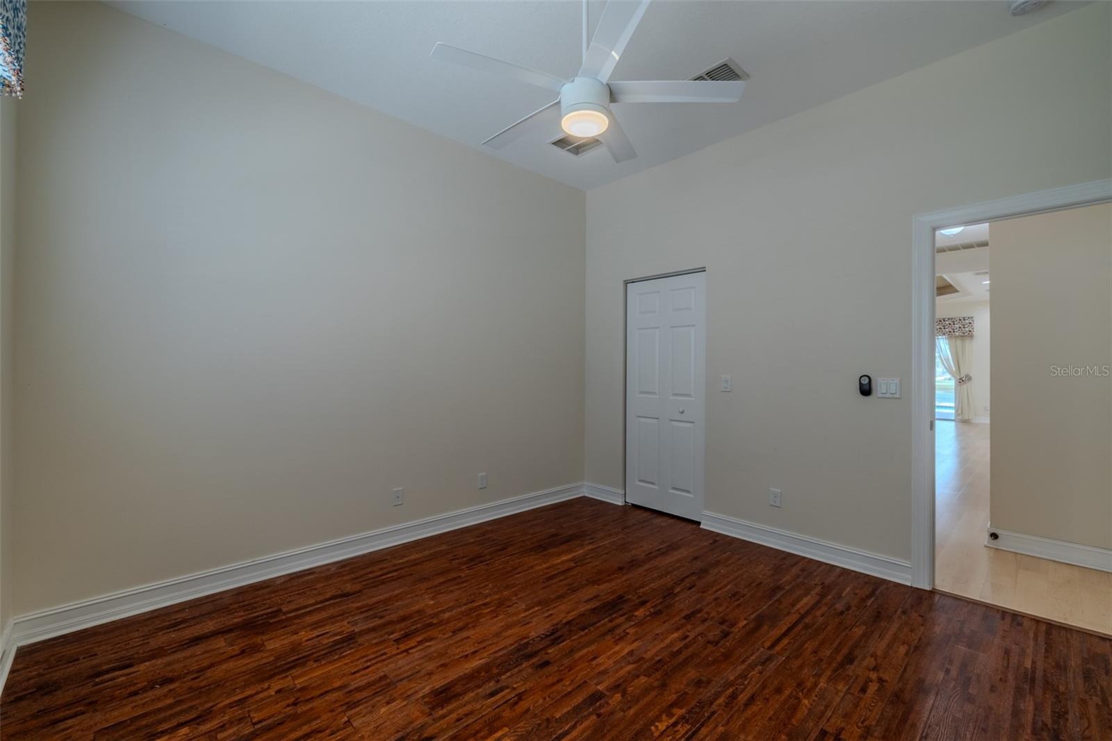 Image 26 of 89 For 16206 Diamond Bay Drive