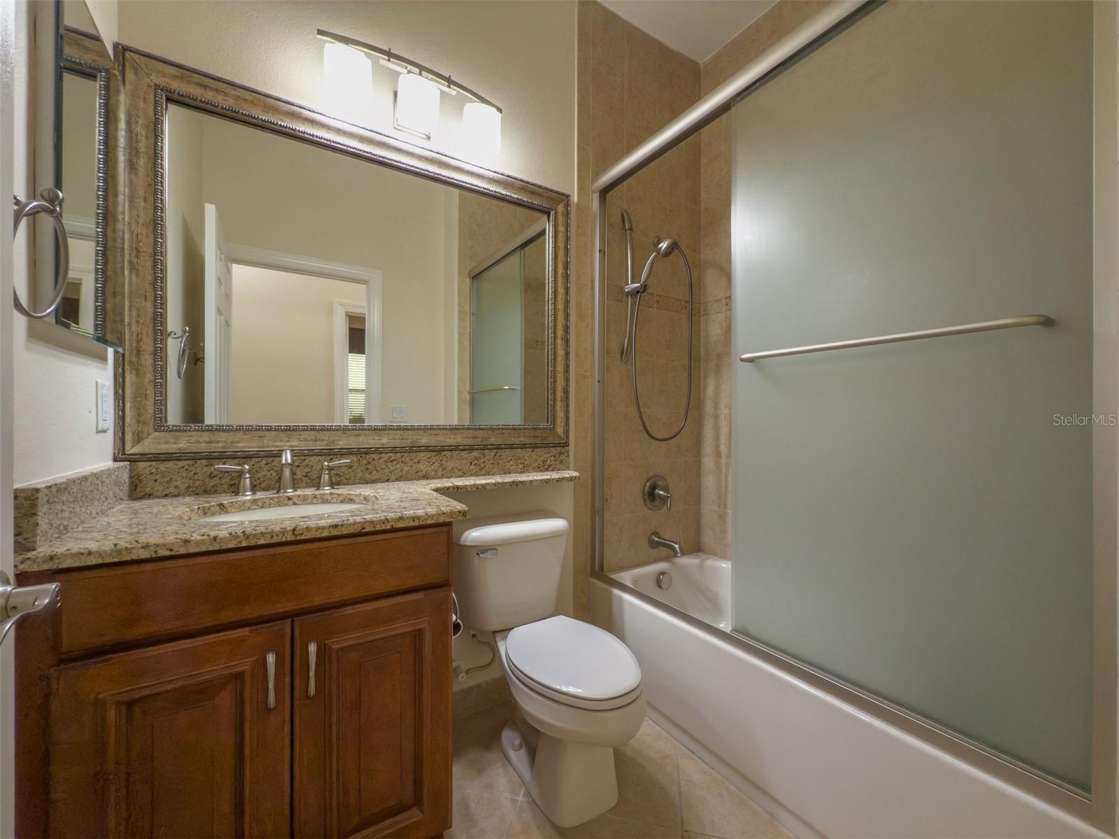 Image 27 of 89 For 16206 Diamond Bay Drive
