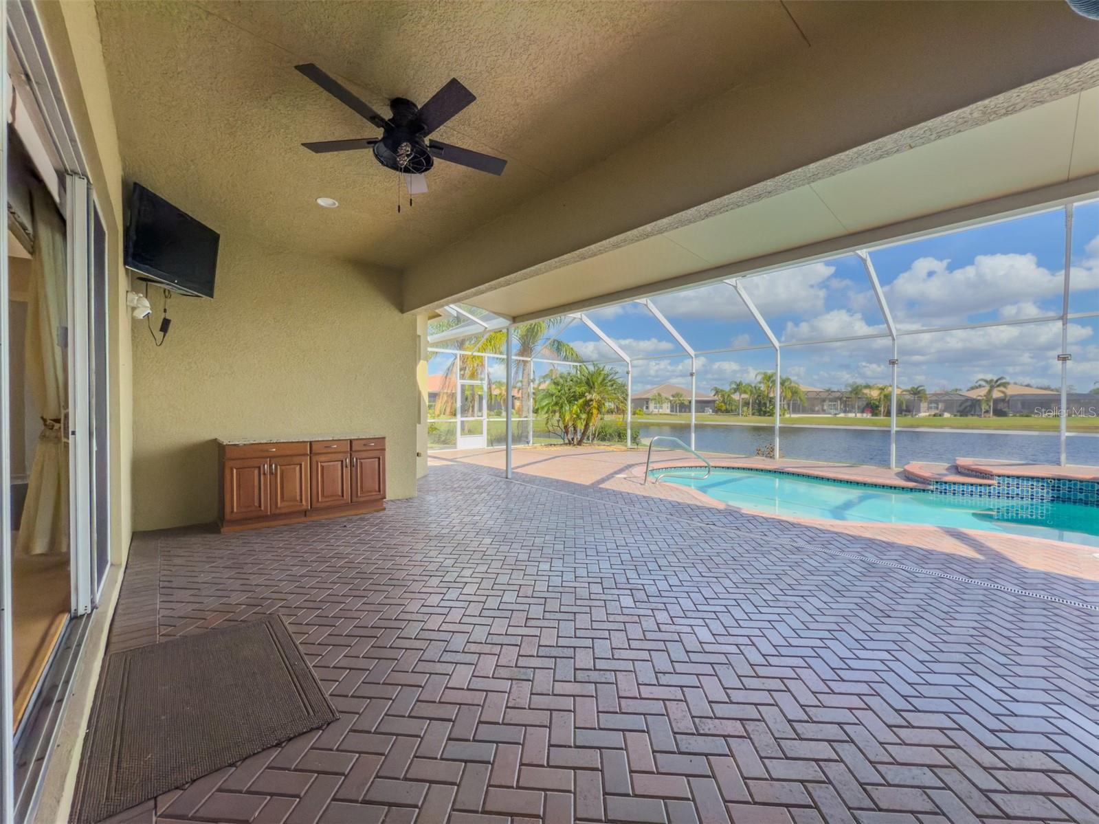 Image 43 of 89 For 16206 Diamond Bay Drive
