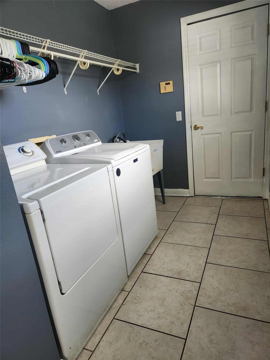 Image 10 of 48 For 17430 Spring Valley Road