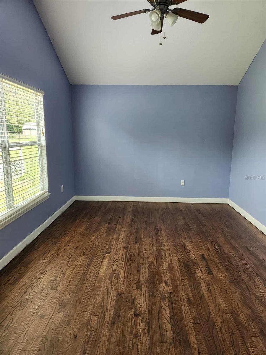 Image 18 of 48 For 17430 Spring Valley Road