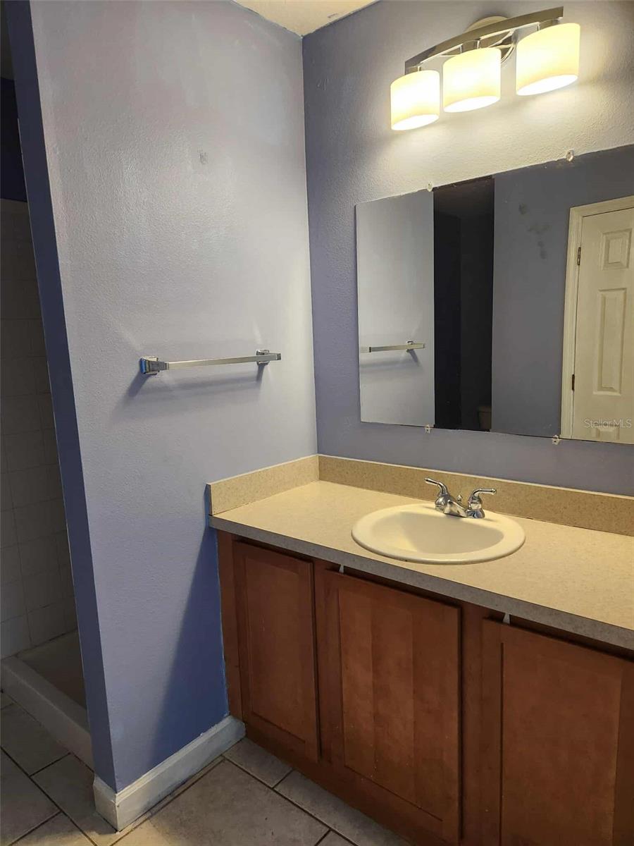 Image 19 of 48 For 17430 Spring Valley Road