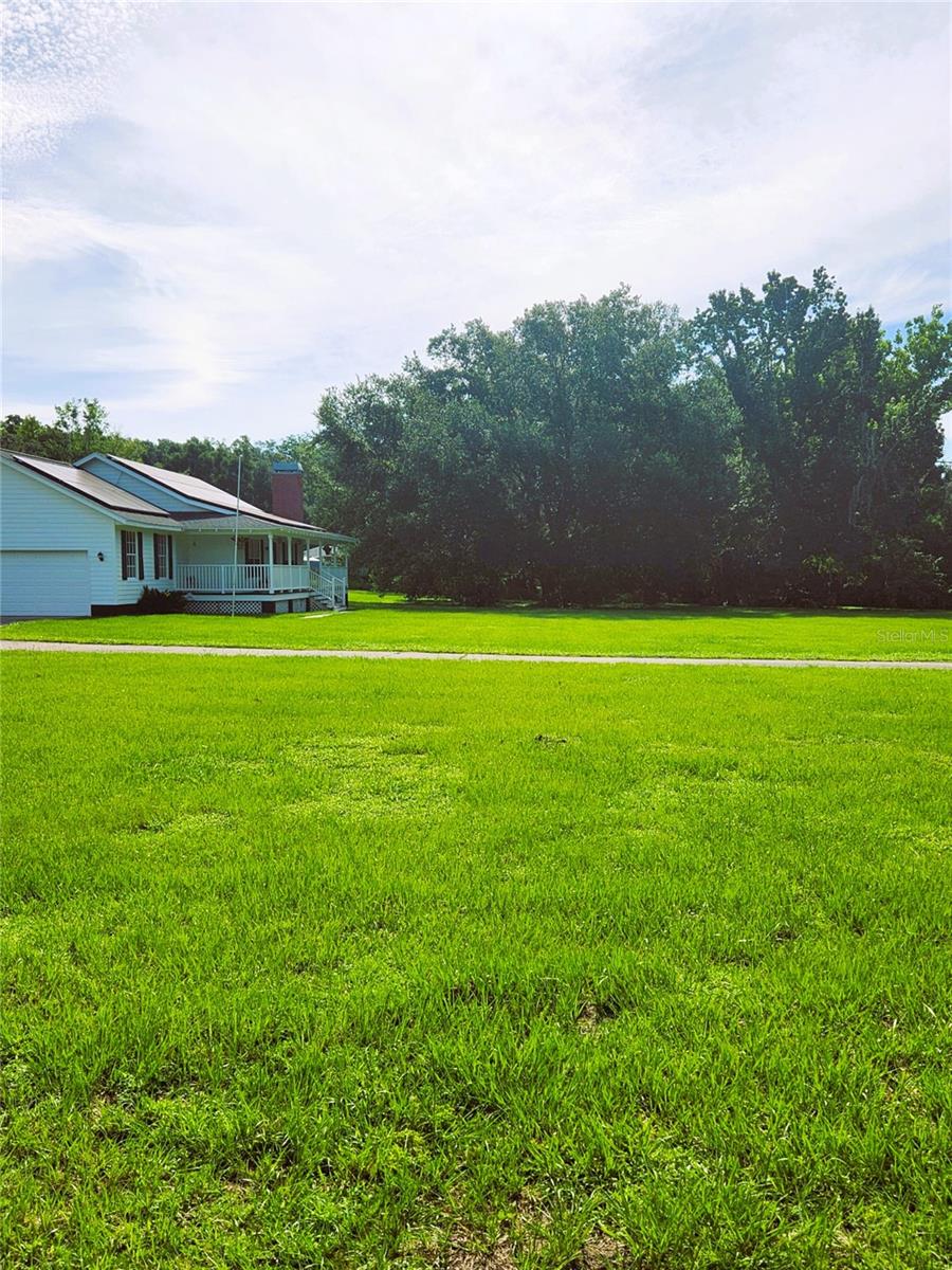 Image 33 of 48 For 17430 Spring Valley Road