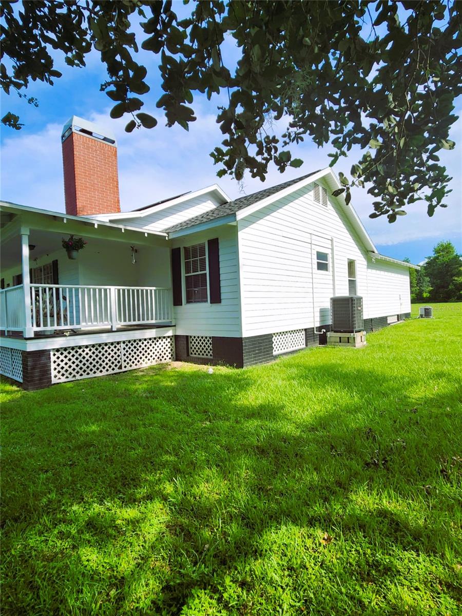 Image 39 of 48 For 17430 Spring Valley Road