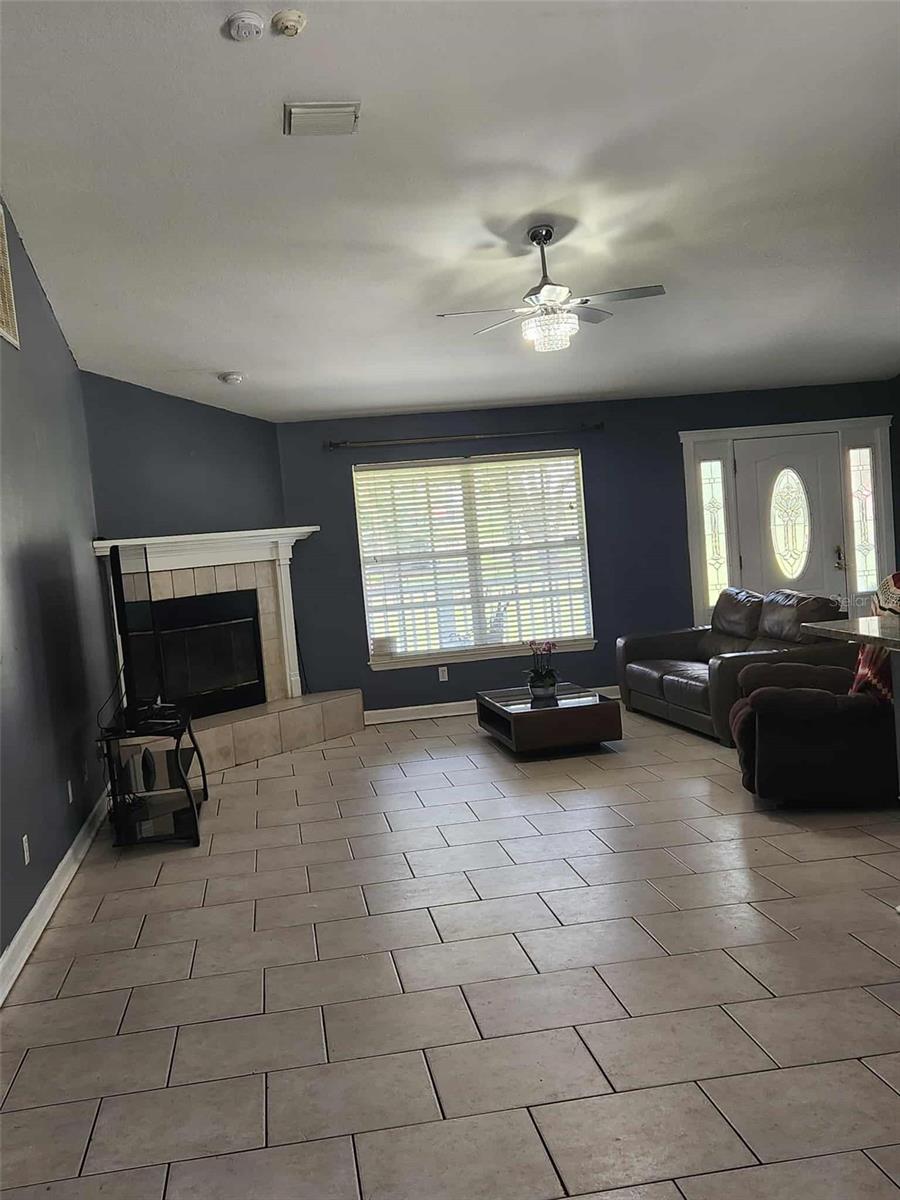 Image 5 of 48 For 17430 Spring Valley Road